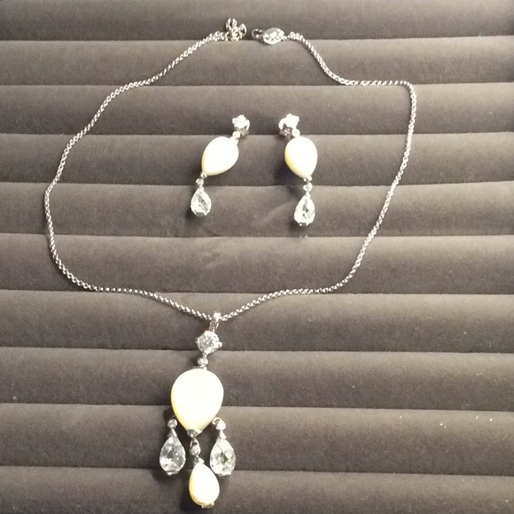 . Jewelry - White stone Necklace and earrings